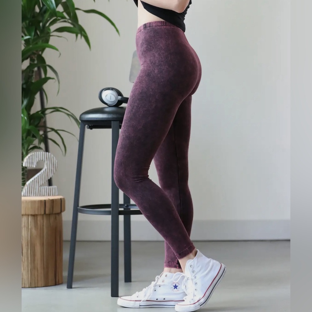 Zenana Mineral Washed Leggings Dark Burgundy